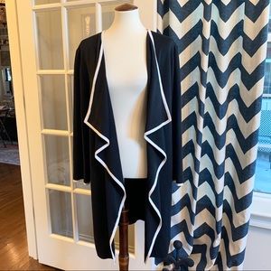 St. John Black & White Waterfall Cardigan 🖤 EUC
